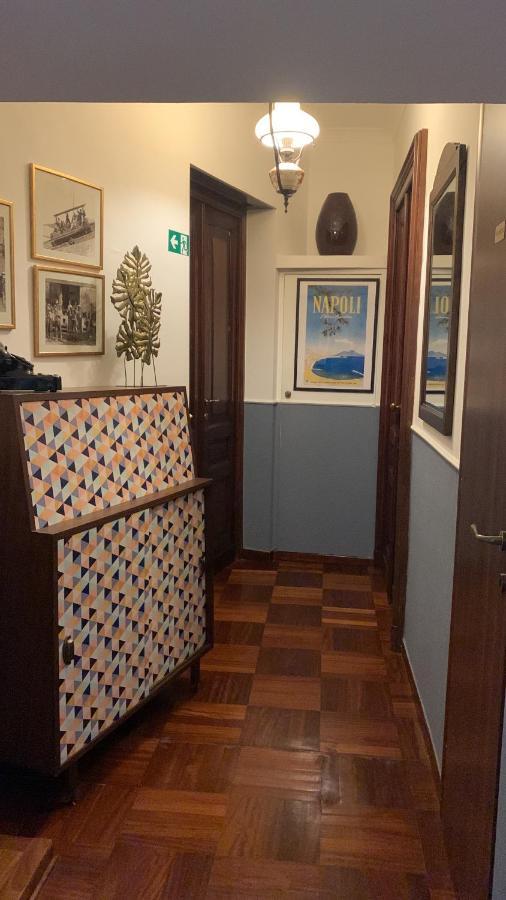 Folle Citta B&B Napoli Bagian luar foto