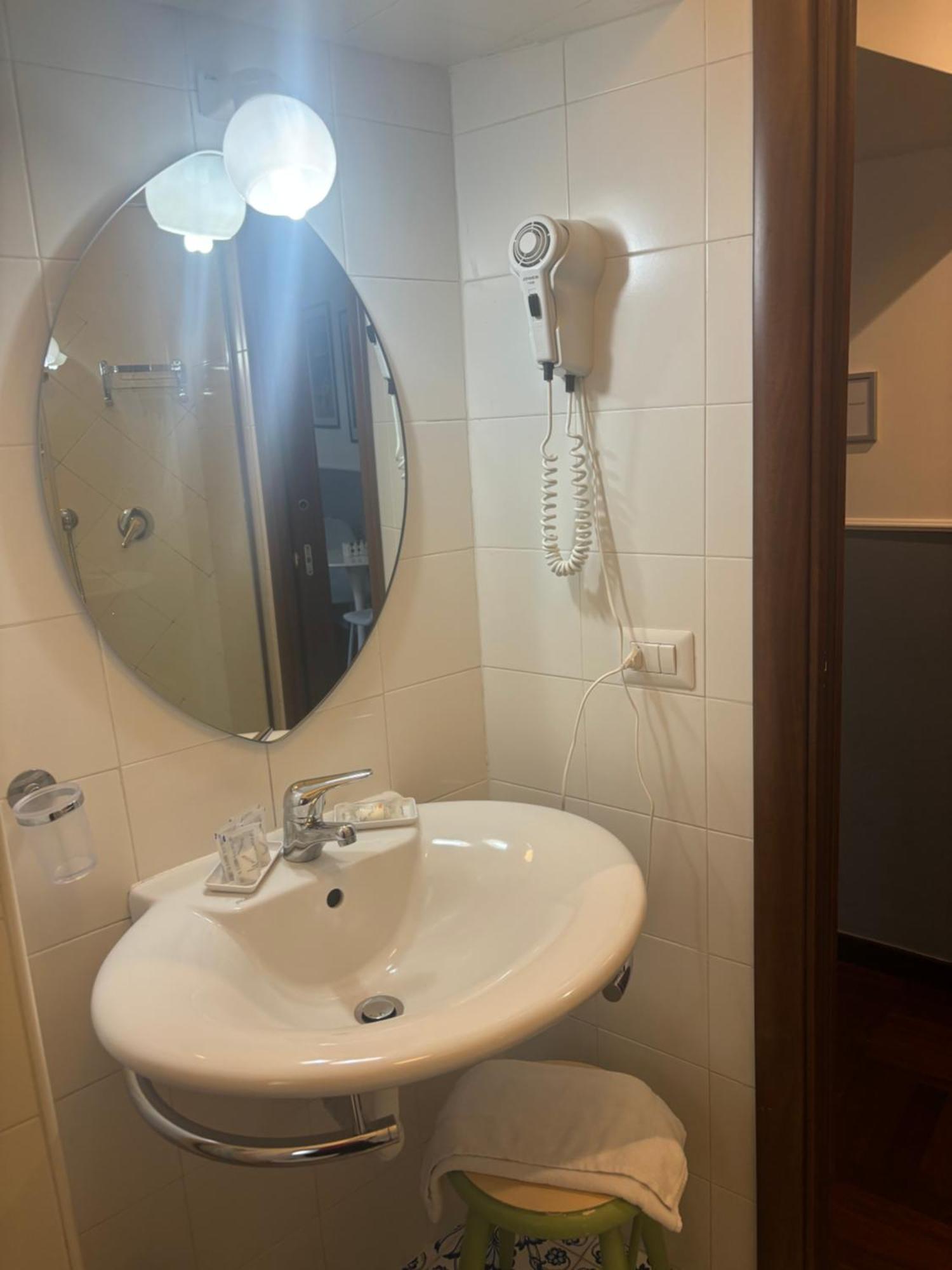 Folle Citta B&B Napoli Bagian luar foto